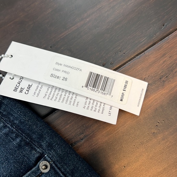 NWT HUDSON
Collin Mid-Rise Skinny ankle Jeans - Picture 7 of 9